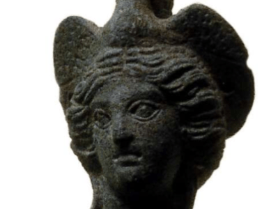 What a single bronze statuette can teach you about  divine (and demonic) feminine&nbsp;power